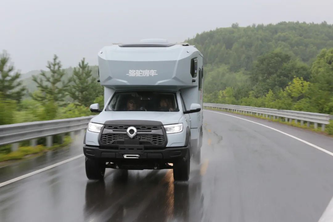 你問何為自由？讓我帶你去看看！