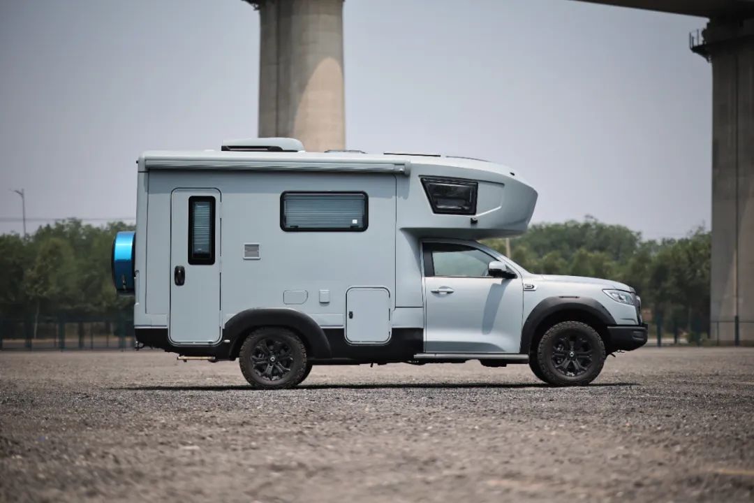 TOD智能四驅 全車越野套件，這是不是你理想的C型越野房車？